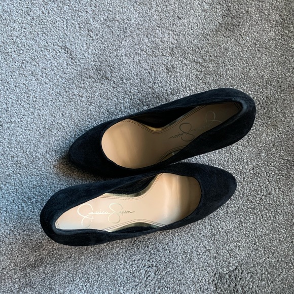 Jessica Simpson Heels - Picture 2 of 3